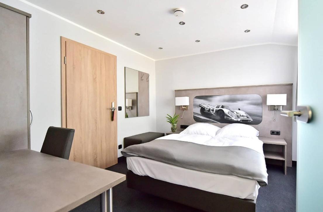 Gt3 Hotel Honerath المظهر الخارجي الصورة